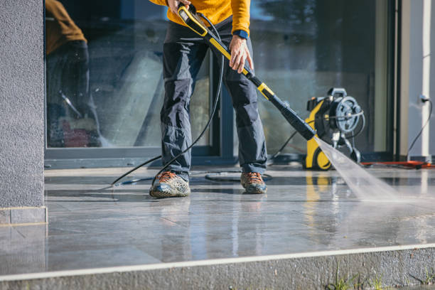 Best Window and Screen Pressure Cleaning in Cedar Bluff, VA